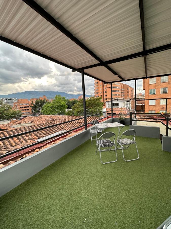 Aparta Estudio Amoblado 4 Medellin, San Joaquin Appartement Buitenkant foto